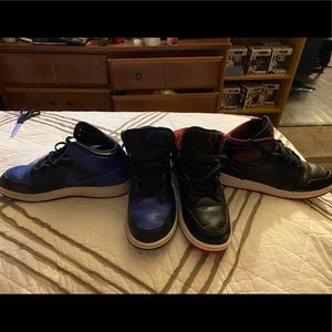 Jordan 1 two pairs size 7y (men’s 7,woman8.5-9)